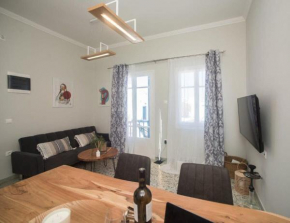 Amazing Maisonette with Roof Garden & BBQ